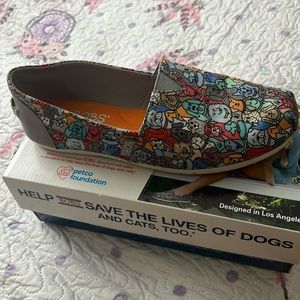 sketcher BOBS dog shoes slip on.